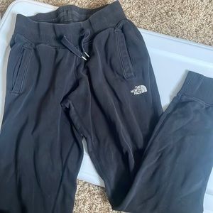 northface women’s joggers!!